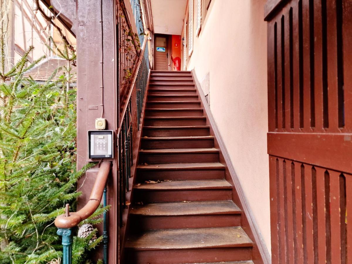 Chez Cecile Bed And Breakfast Chez Le Vigneron Colmar Exterior foto